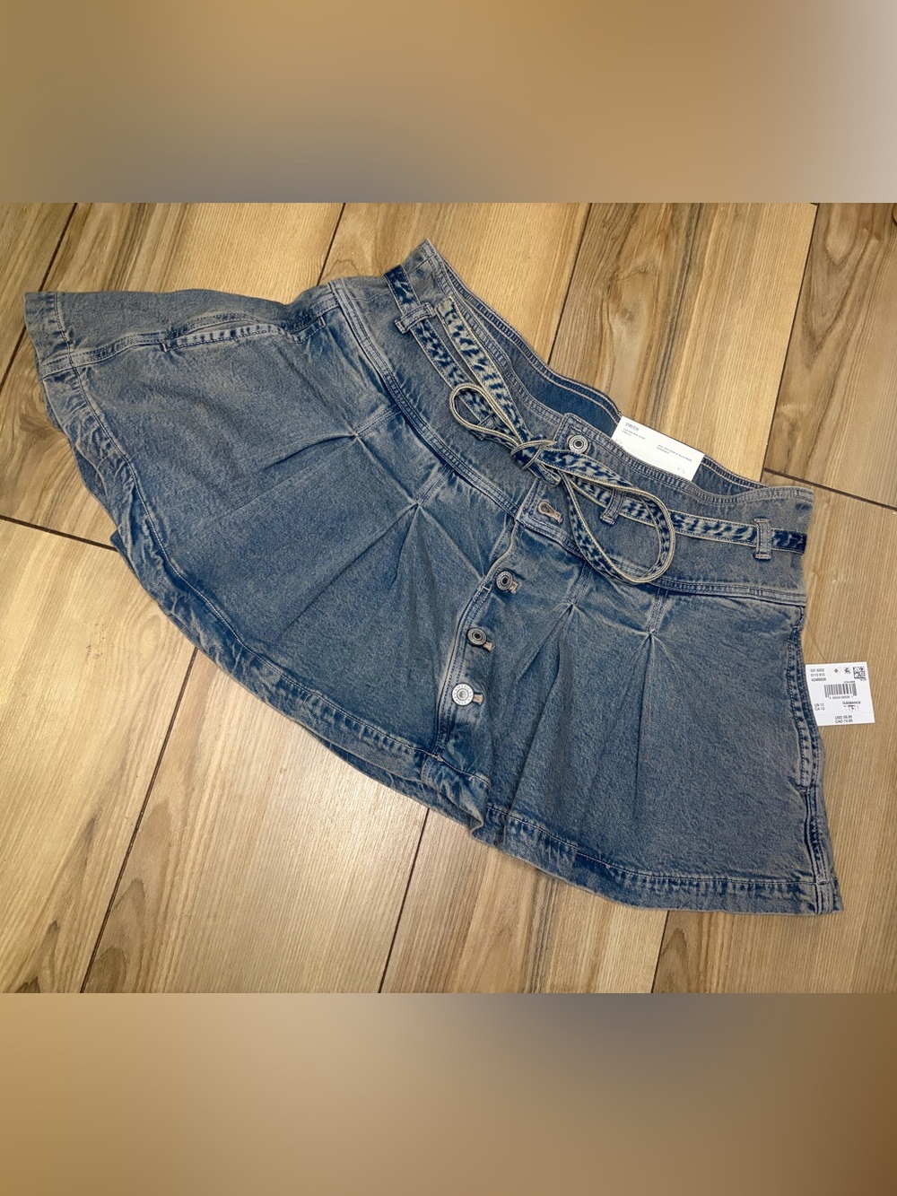 American Eagle Light Blue Denim Skirt with Button Front